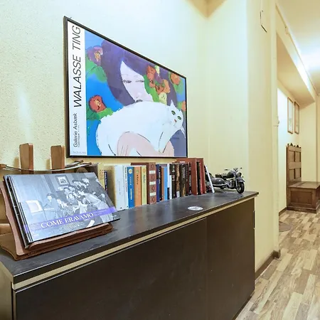 - Porta Romana Free Wi-fi, Netflix Apartment *