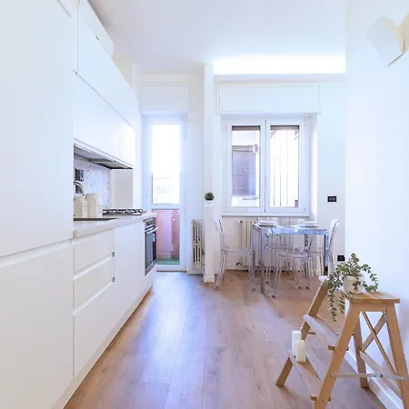 - Porta Romana Free Wi-fi, Netflix Apartment *